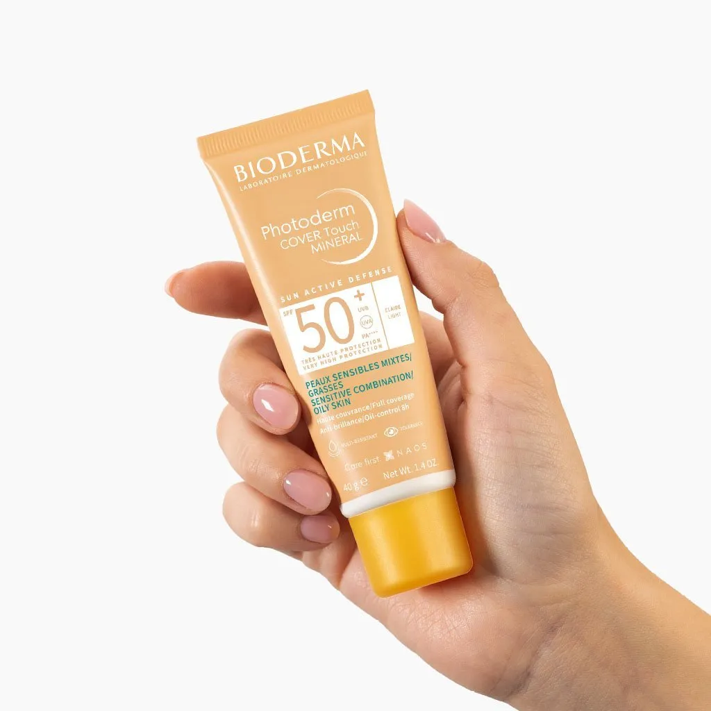 BIODERMA PHOTODERM COVER TOUCH SPF50+ PEAU MIXTE A GRASSE TEINTE CLAIRE 40G-4.webp