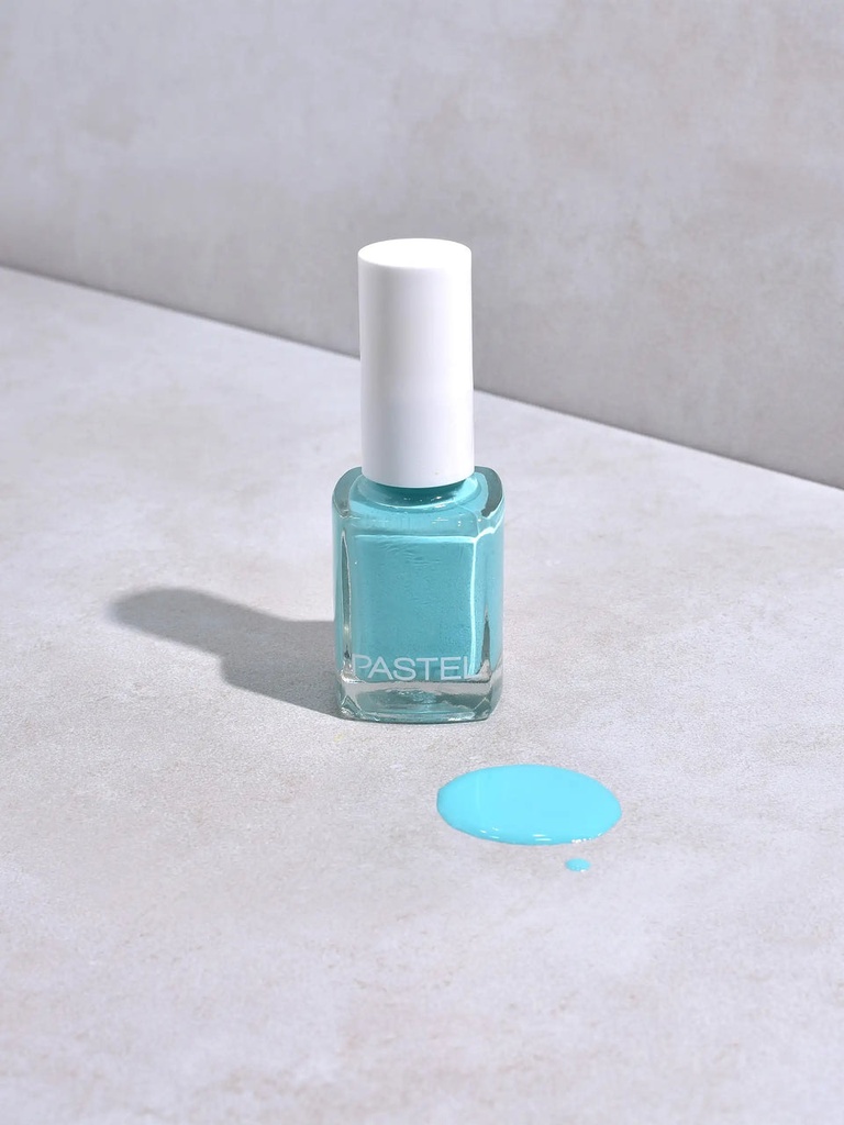 PASTEL NAIL POLISH 304